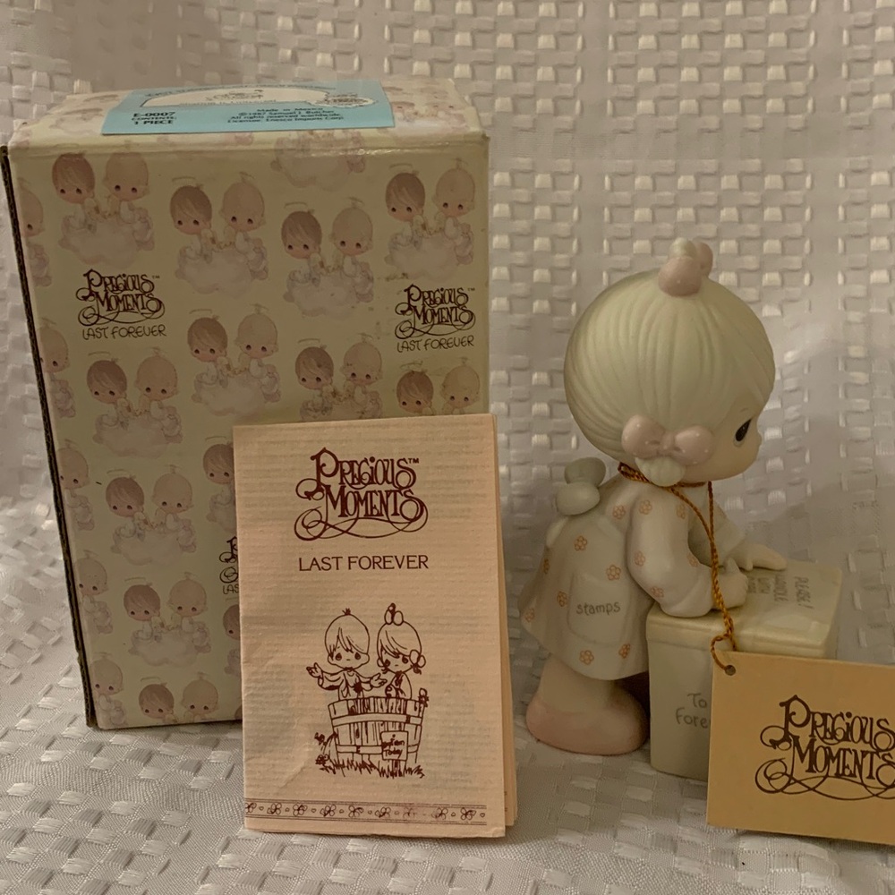 Precious Moments 1987 Collectors figurine, To My Forever Friend, 5.25 in. high.